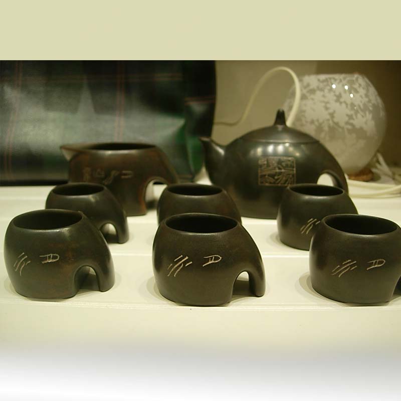 点击查看商品:象山茶具8件套-钦州坭兴陶茶具